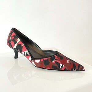 Bordeaux Camo Kitten Heel Perfection! Elie Tahari Pointed ‘Nell’ in Red Camo